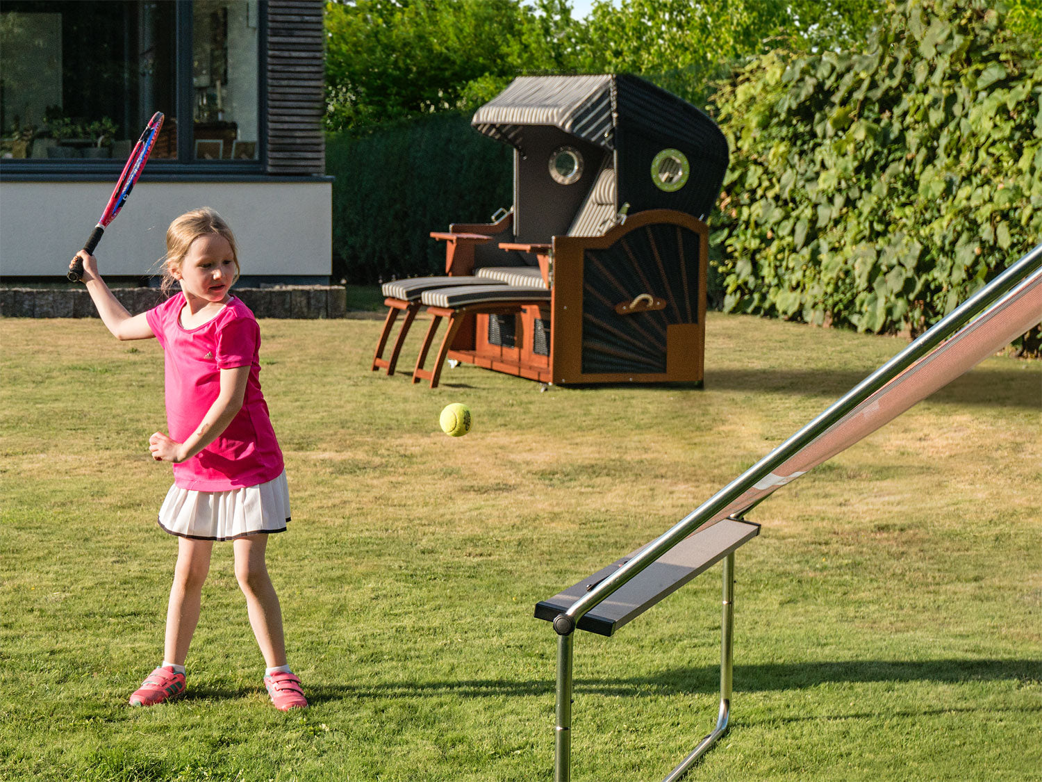 ballwand tennis garten anfaenger